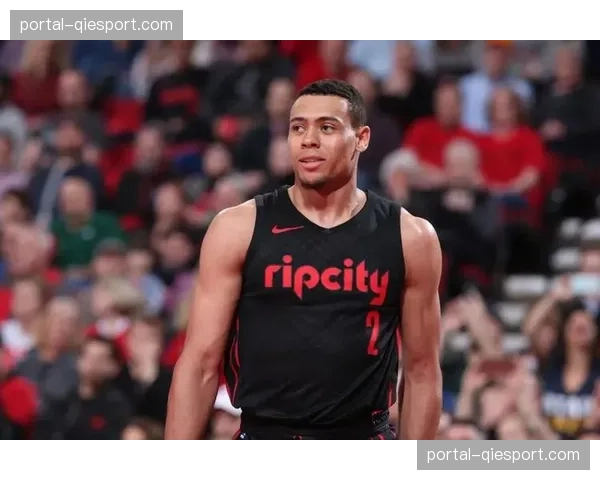 Woj：猛龙与开拓者达成交易，送出一后卫换取防守型锋线